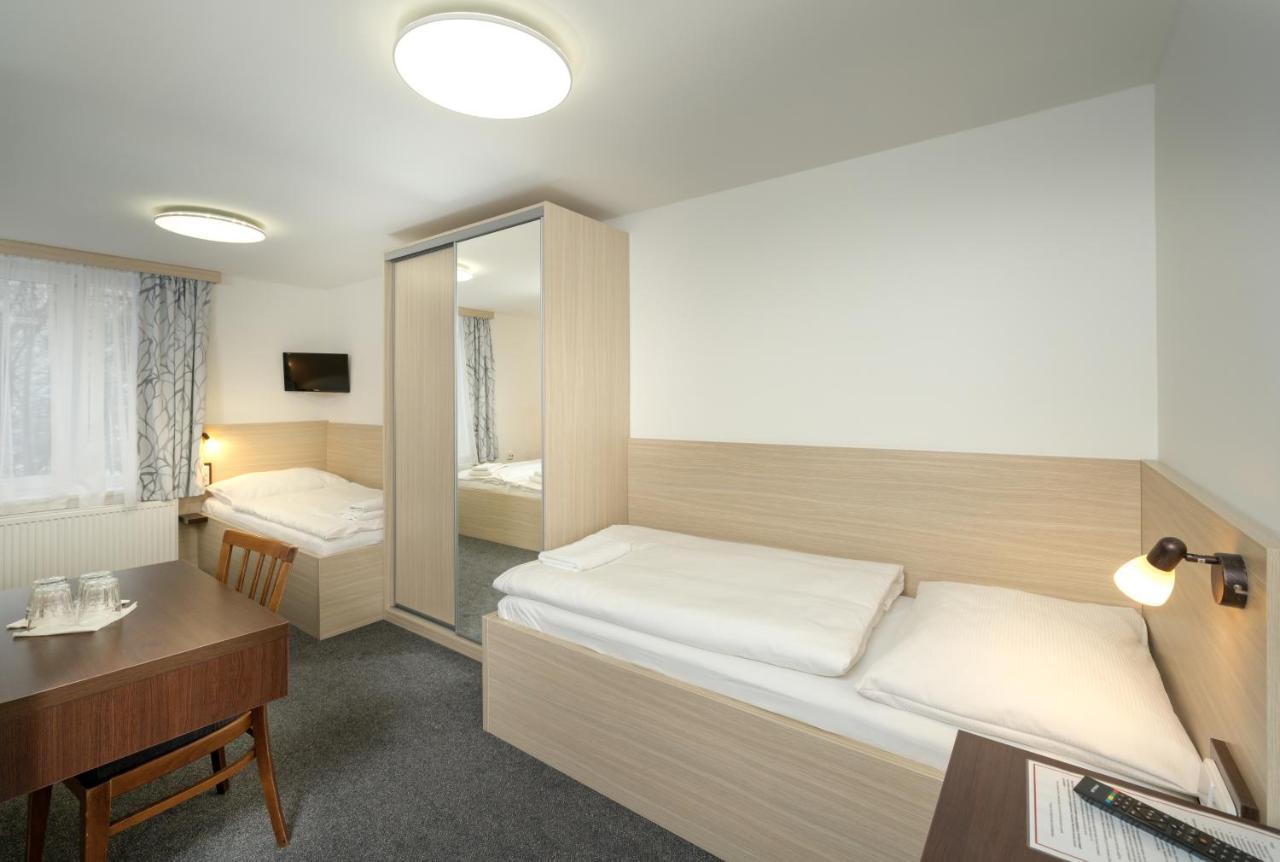 Pension Trautenberk Studenec エクステリア 写真