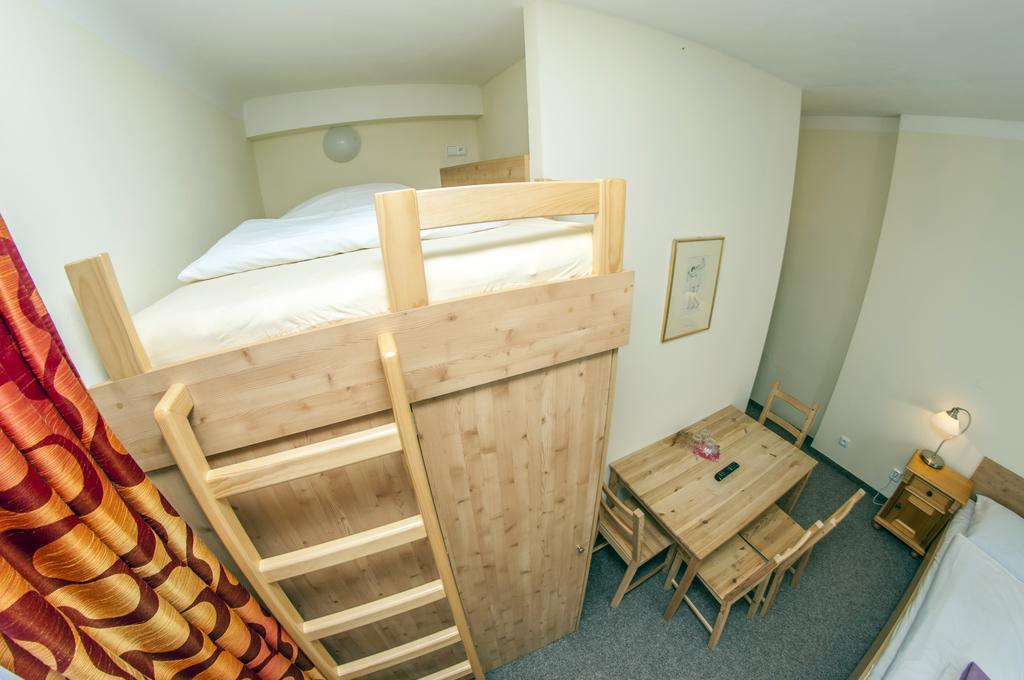 Pension Trautenberk Studenec エクステリア 写真